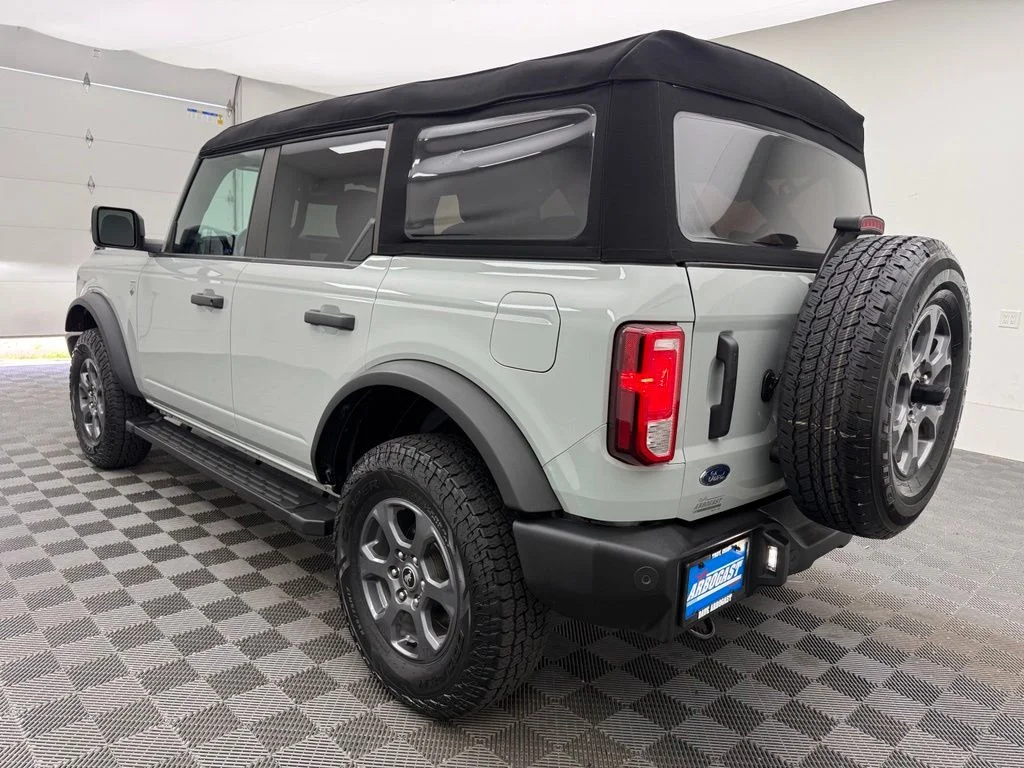 Used 2023 Gray Ford Big Bend image 11