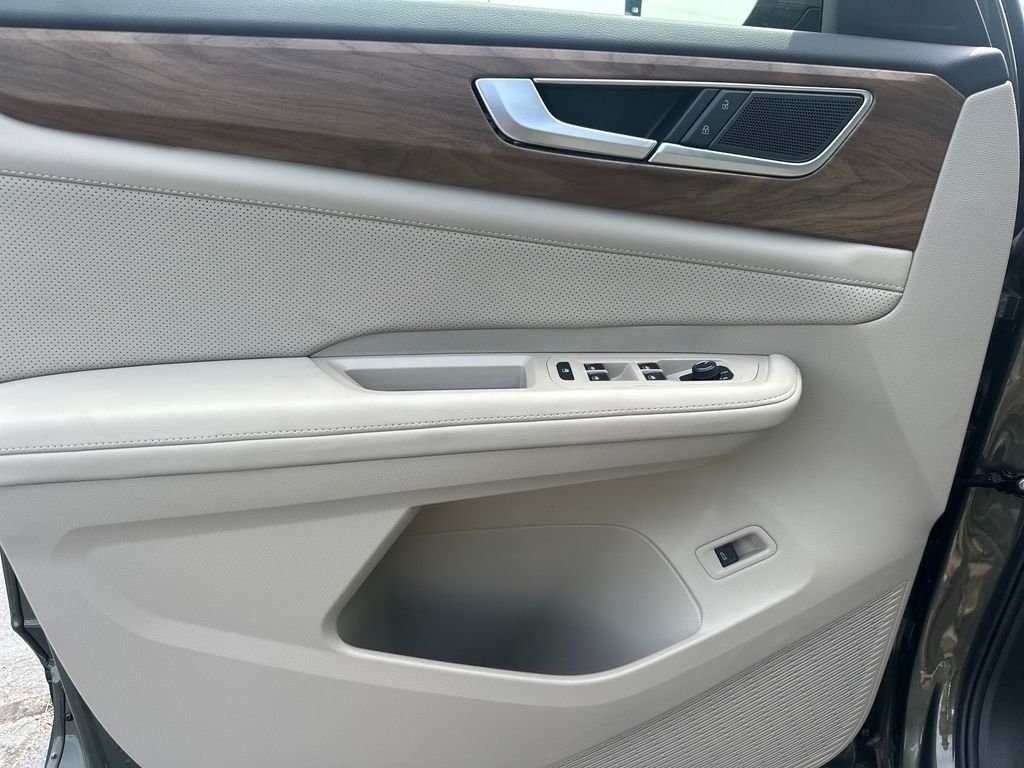 New 2026  Volkswagen 2.0T SE w/Technology image 12