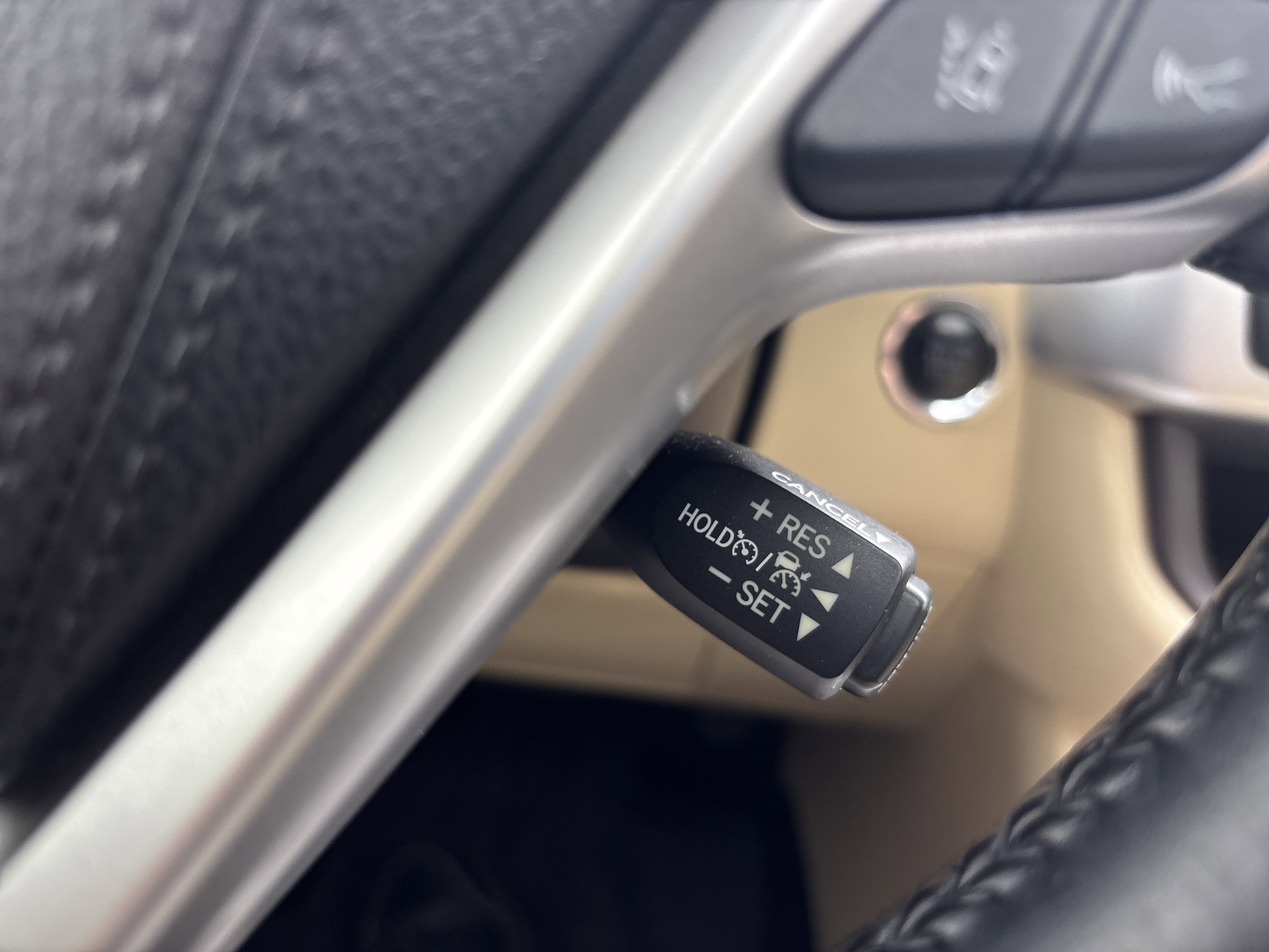 Used 2018 Midnight Black Metallic Toyota Limited AWD image 33