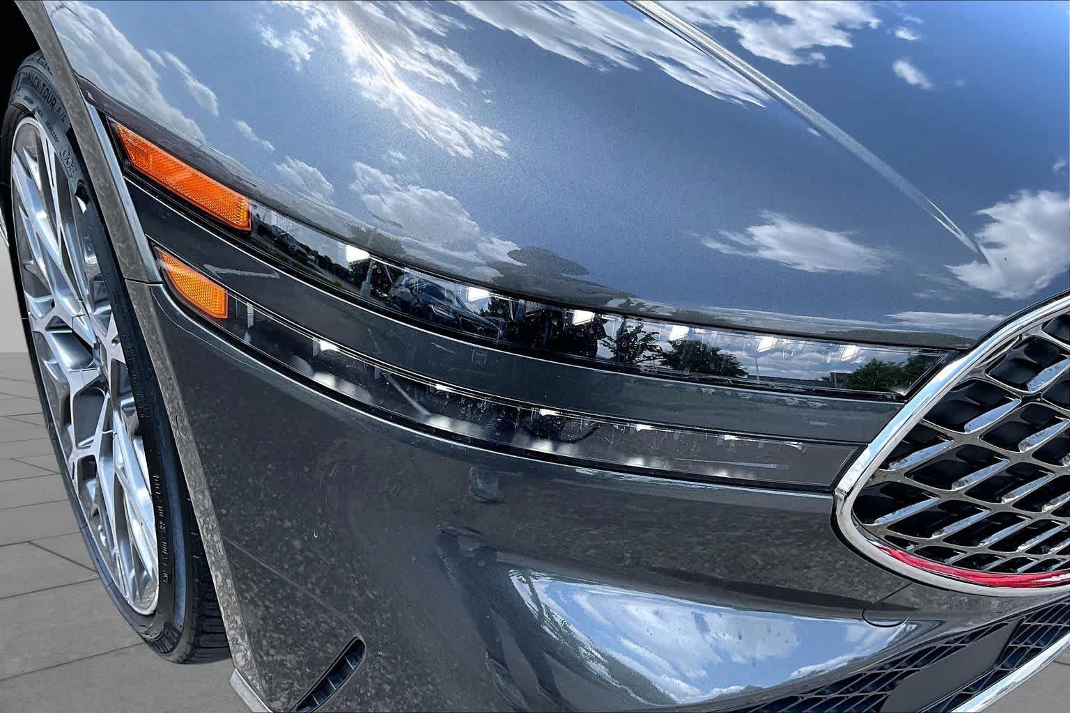 Used 2023 Makalu Gray Genesis e-SC image 28