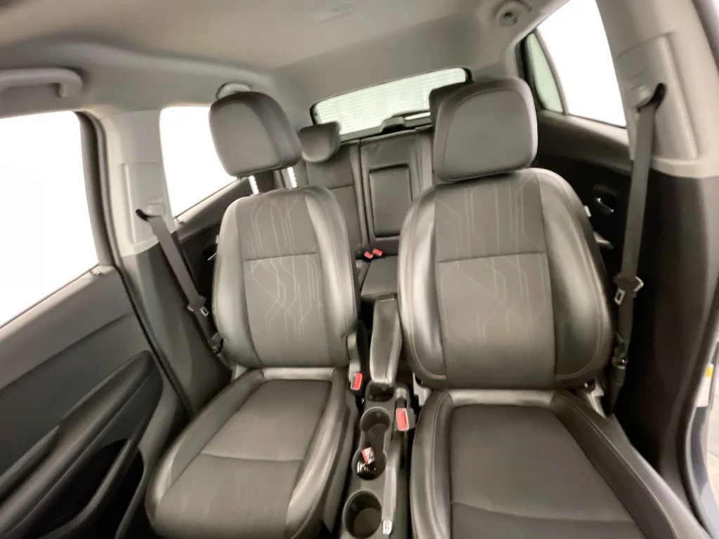 Used 2022 GRAY Chevrolet LT image 20
