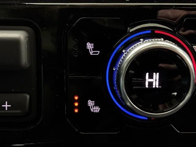 New 2026 Summit White GMC Elevation image 6