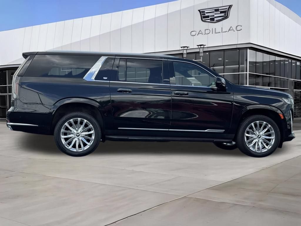 Certified Used 2022 Black Raven Cadillac Premium Luxury image 10