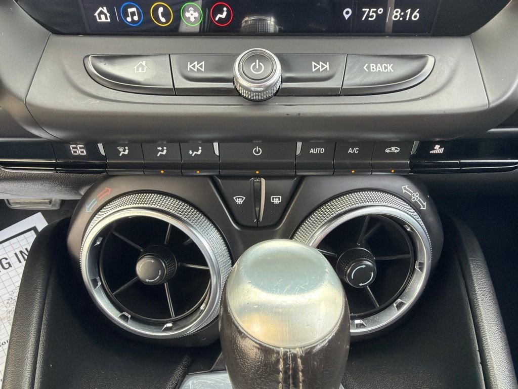 Used 2022 BLACK Chevrolet LT1 image 27