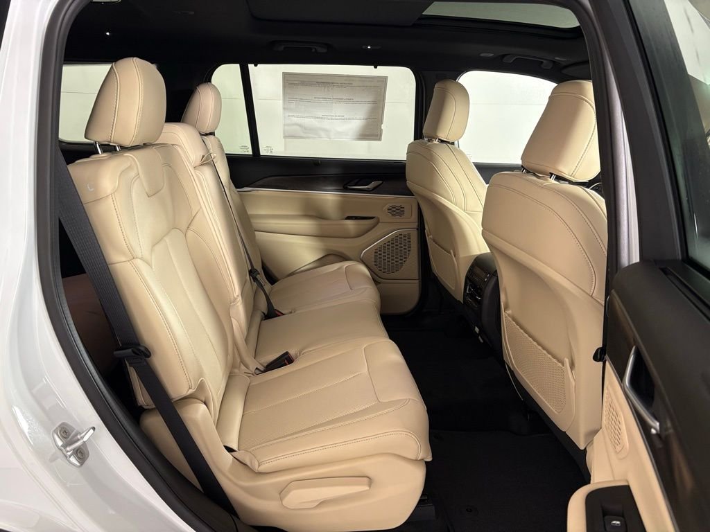 2025 Jeep Grand Cherokee L Limited - Photo 45