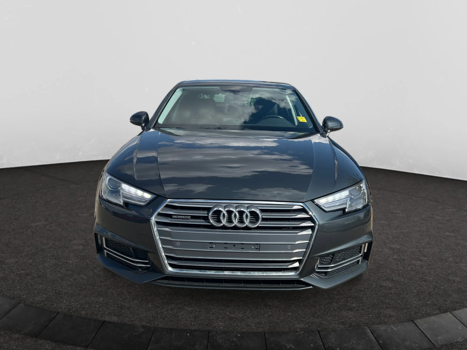 Used 2018 GRAY Audi KOMFORT image 8