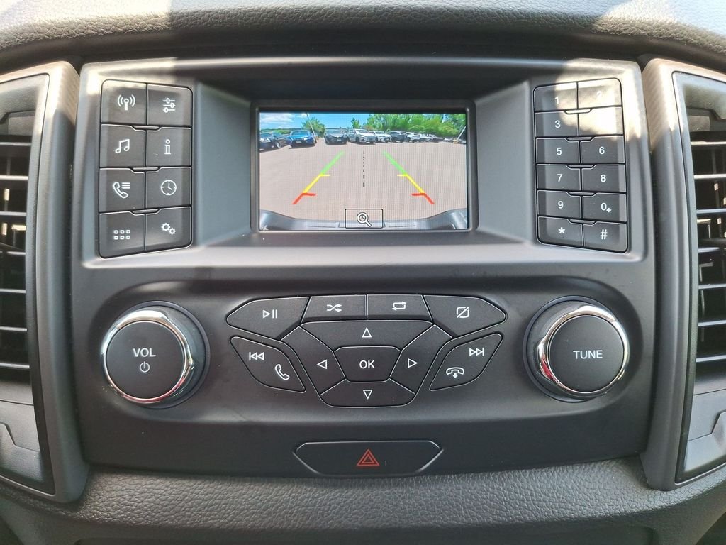 Used 2019 Silver Ford XL image 22