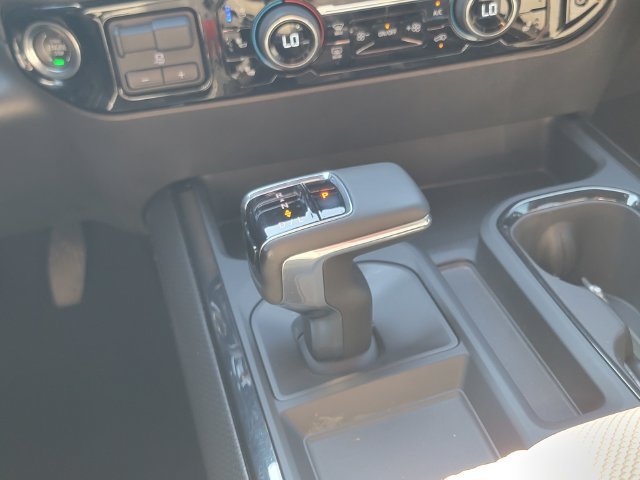 2024 Chevrolet Silverado 1500 ZR2 - Photo 23