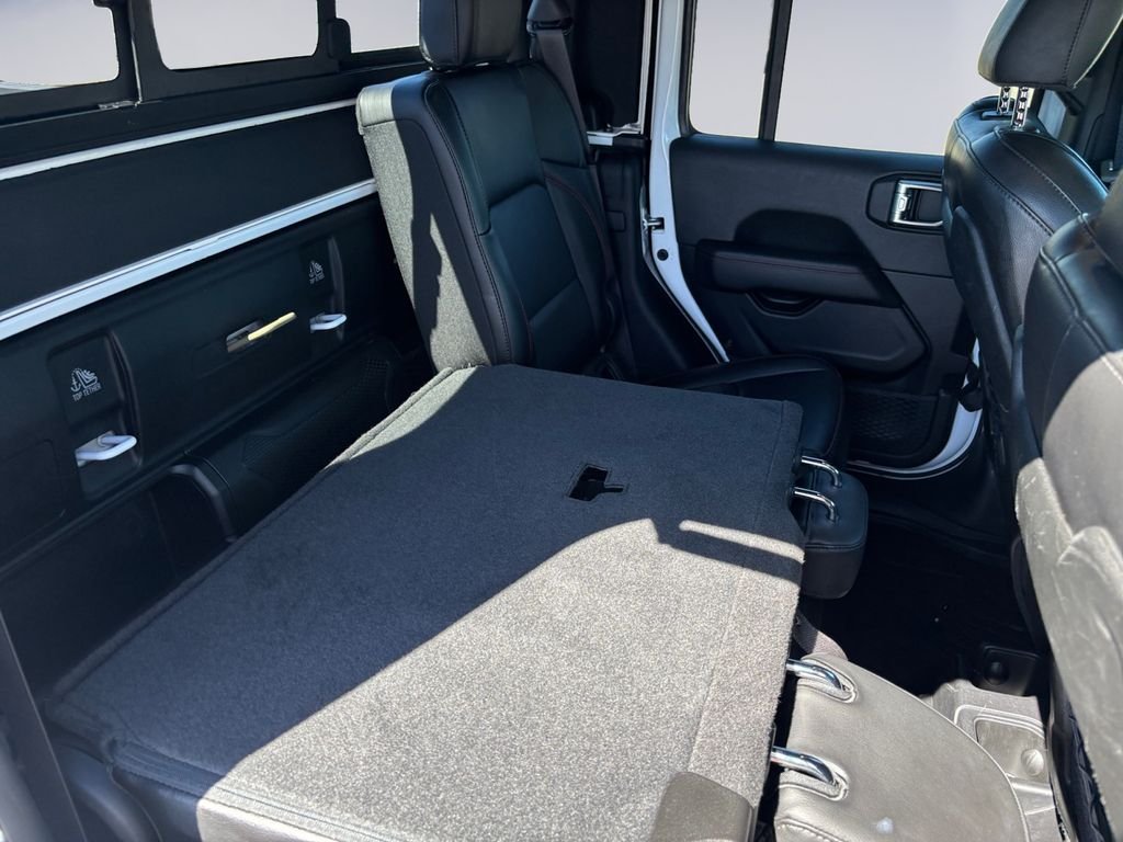 Used 2021 White Jeep Rubicon image 20