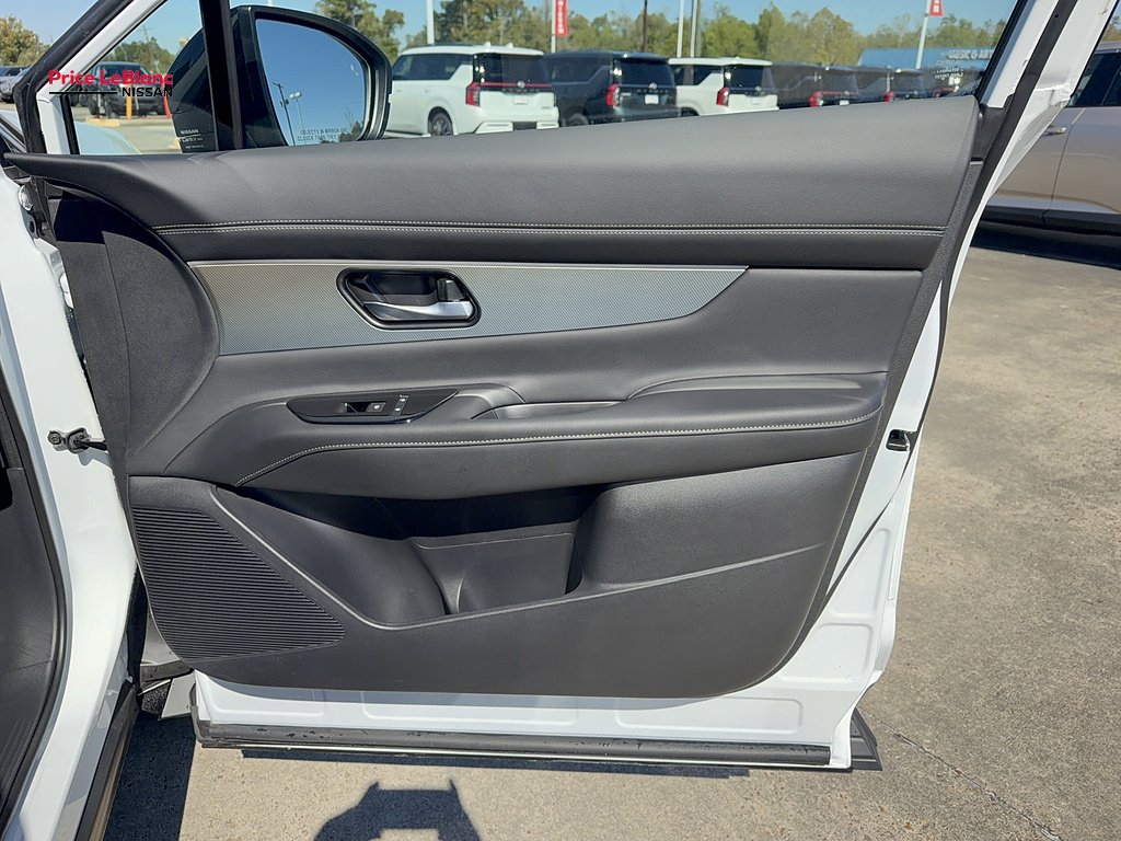 Certified Used 2026 Everest White Pearl Nissan SL image 14