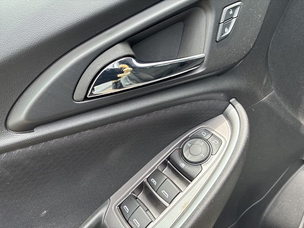 Used 2024 Gray Chevrolet LT image 13