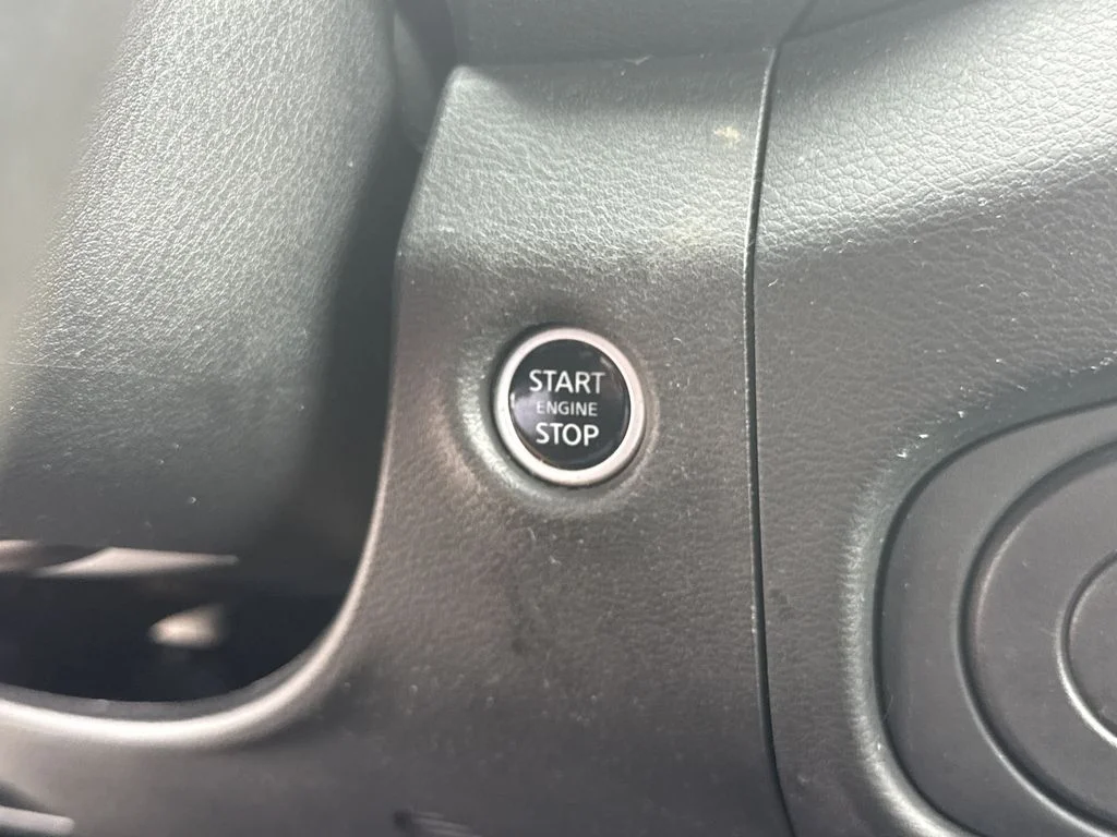Used 2023 Glacier White Nissan SV image 23