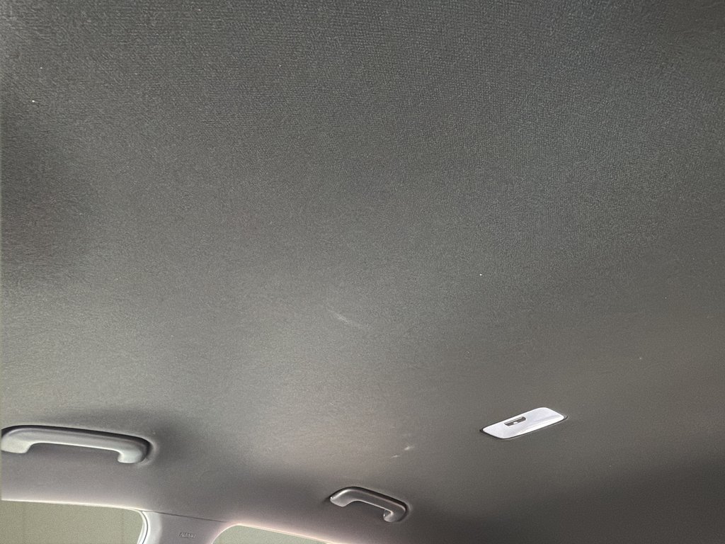 Used 2021 Chalk White Hyundai NIGHT image 36