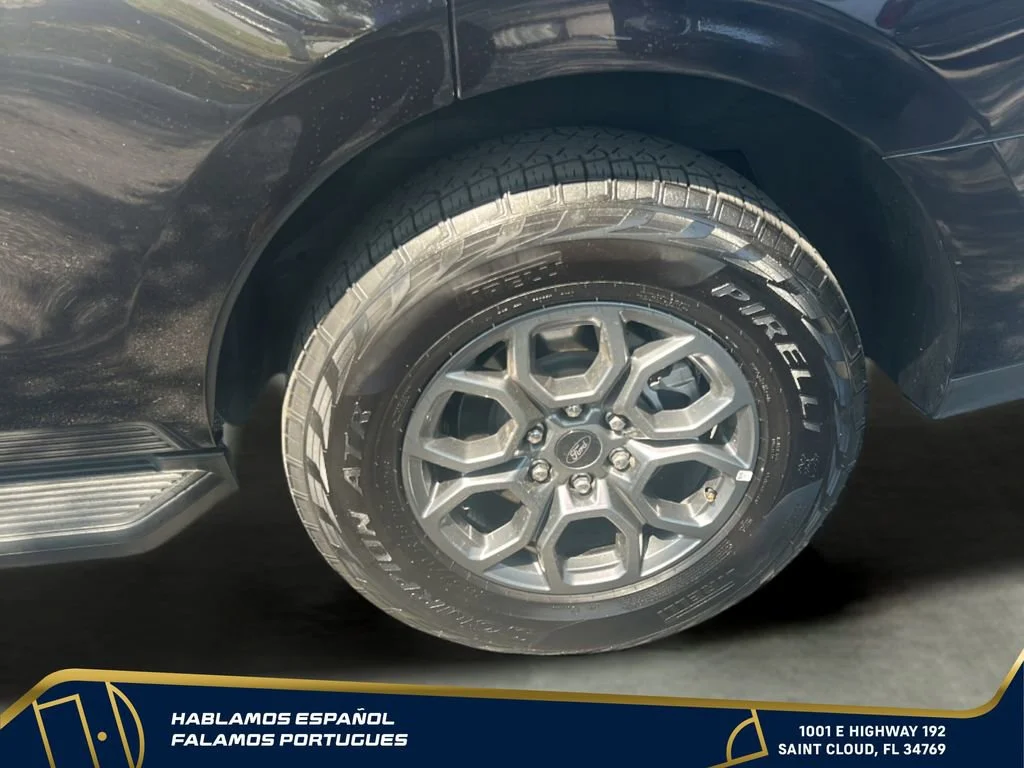 Used 2025  Ford Active image 11