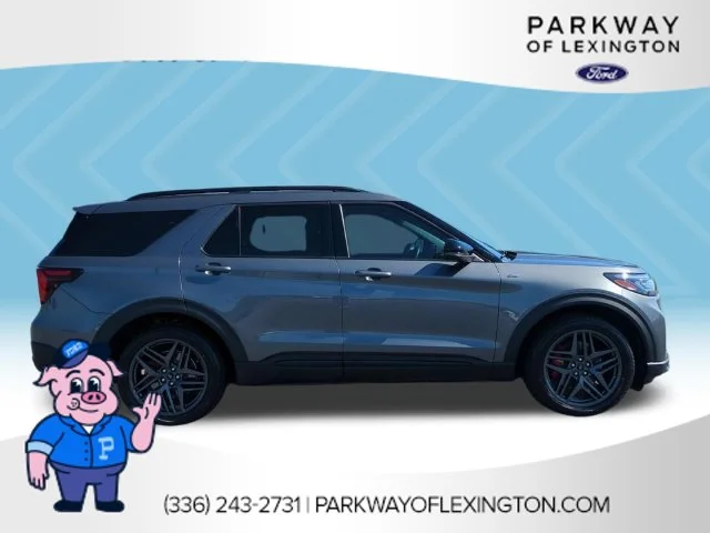Used 2025 Gray Ford ST-Line image 6