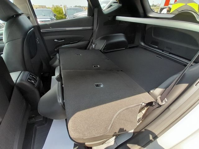 Used 2022 Silver Hyundai Limited image 46