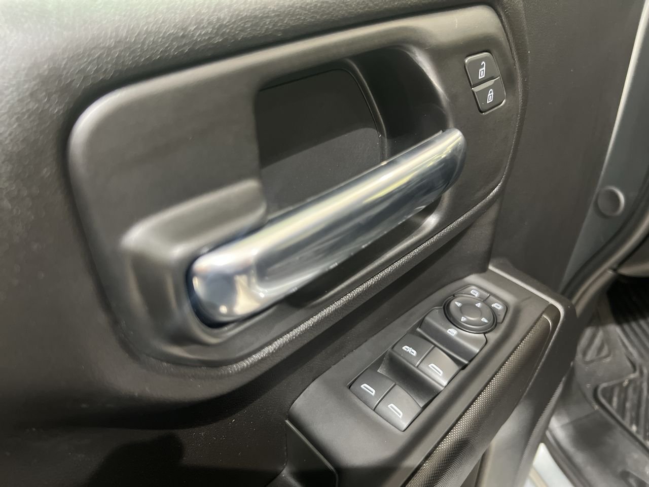 2025 Chevrolet Silverado 1500 Custom - Photo 58