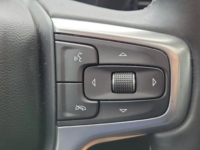 Used 2025 Gray Chevrolet LTZ image 26