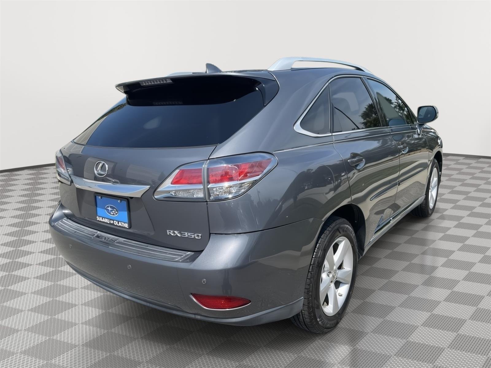Used 2014 Nebula Gray Pearl Lexus Base image 26