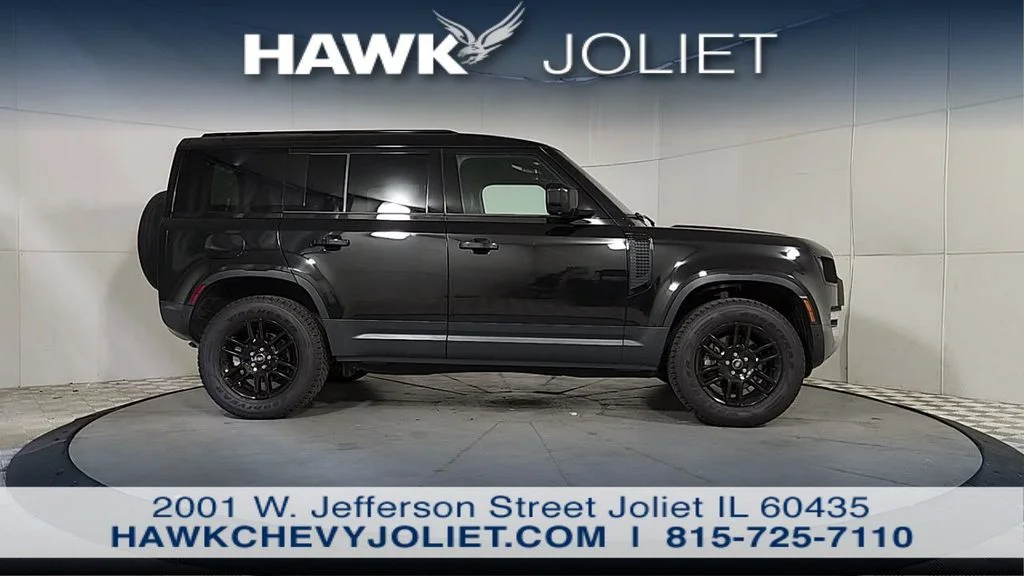 Used 2025 Black Land Rover S image 8