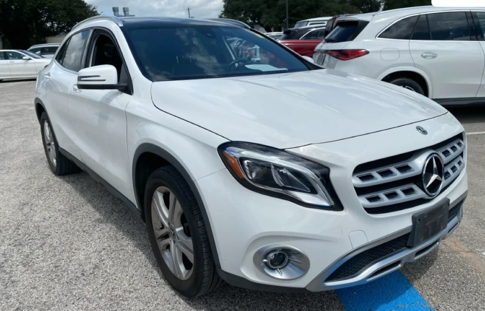Used 2019 White Mercedes-Benz GLA 250 image 7