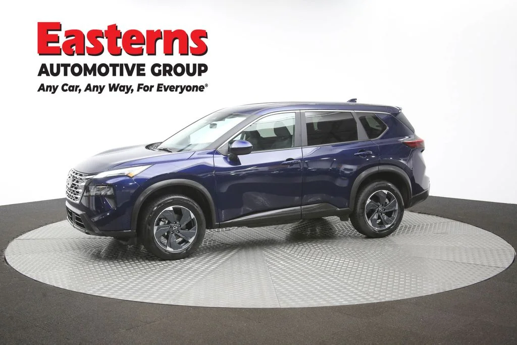 Used 2024 Blue Nissan SV image 57