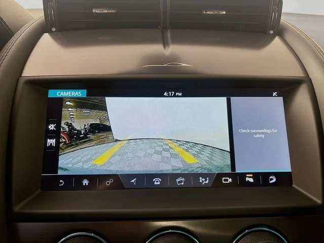 2024 Jaguar F-Type R75 - Photo 16