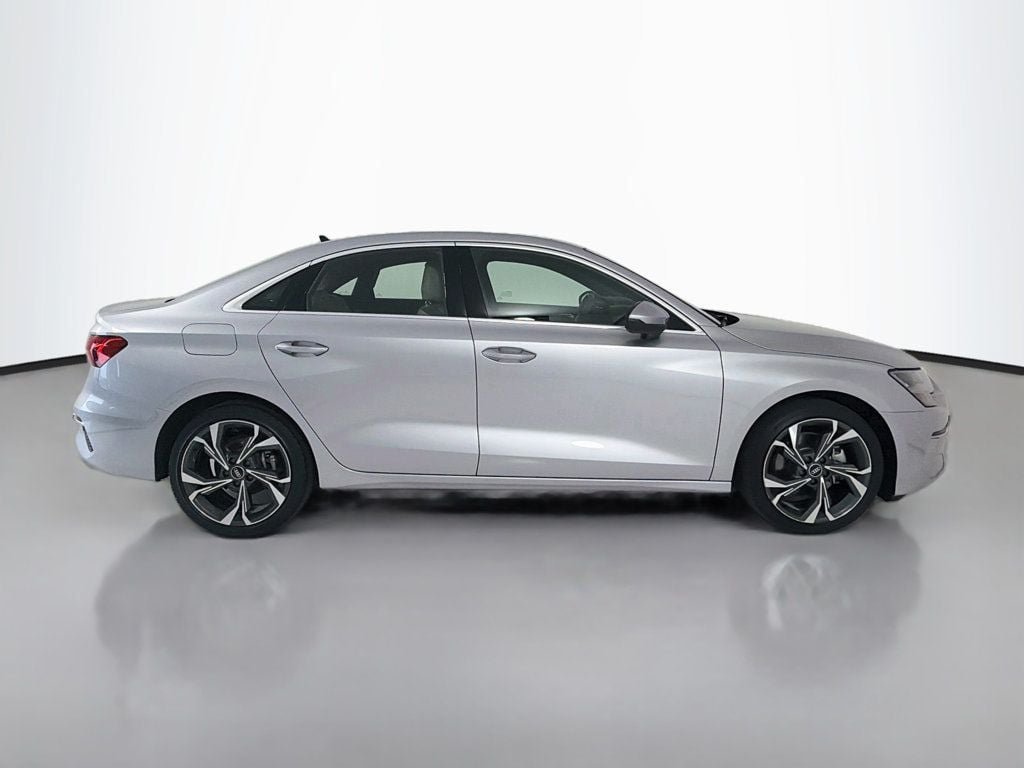 Used 2022 Florett Silver Metallic Audi Premium 40 TFSI image 8