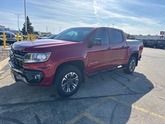 Used 2022 Red Chevrolet Z71 image 5
