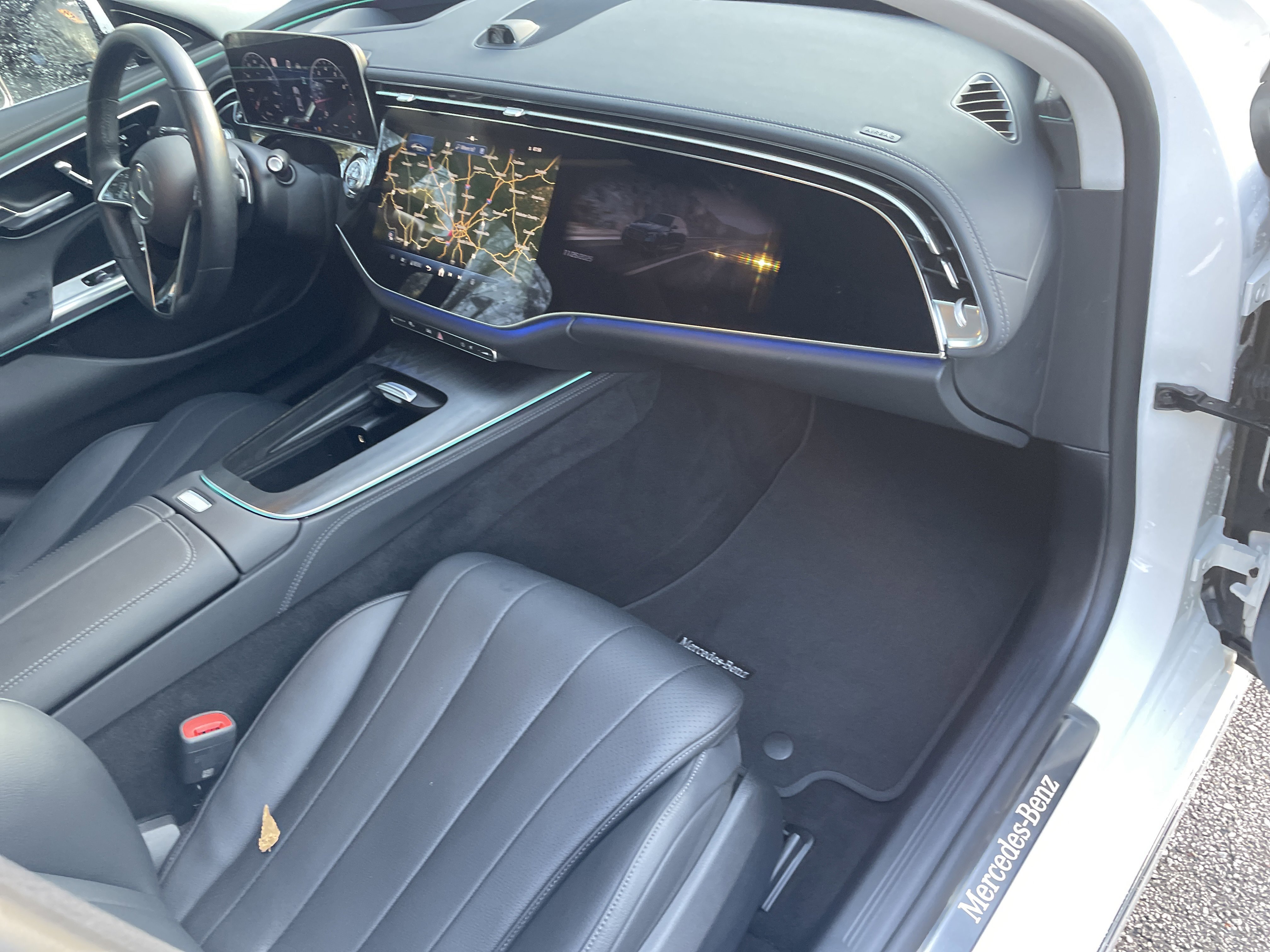 Certified Used 2025 Polar White Mercedes-Benz E 350 4MATIC® Sedan image 49