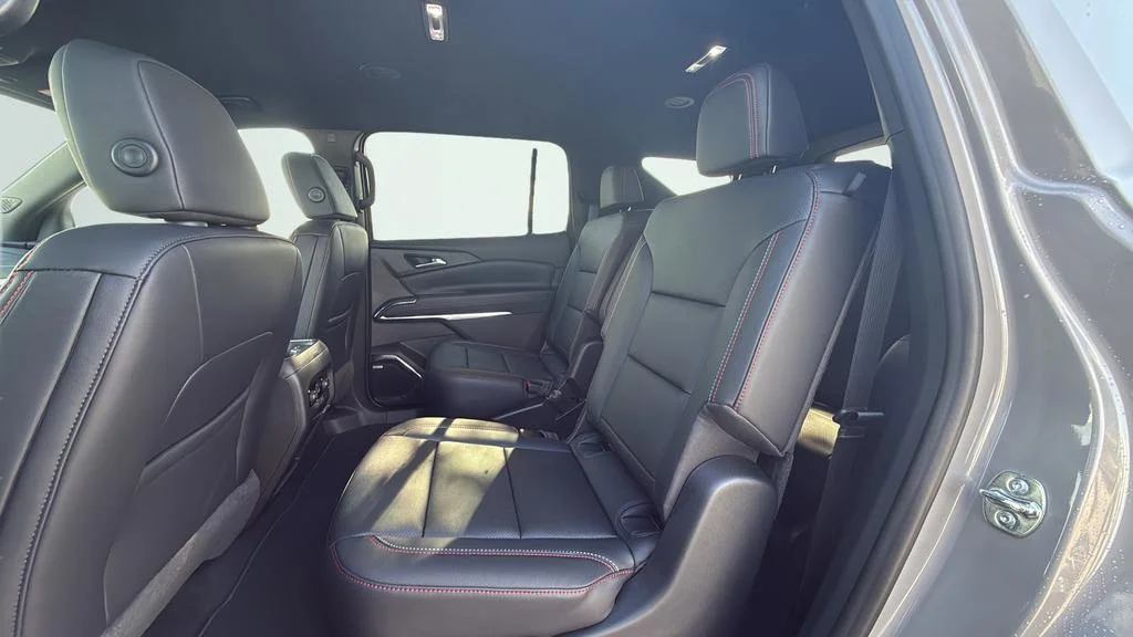 2026 Chevrolet Traverse Z71 - Photo 31