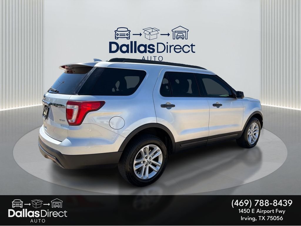 Used 2017 Ingot Silver Metallic Ford Base image 6