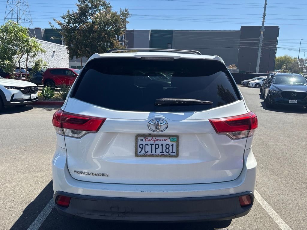 Used 2018 Blizzard Pearl Toyota LE image 8
