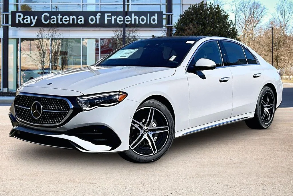 2026 Mercedes-Benz E-Class E350 4MATIC's photo