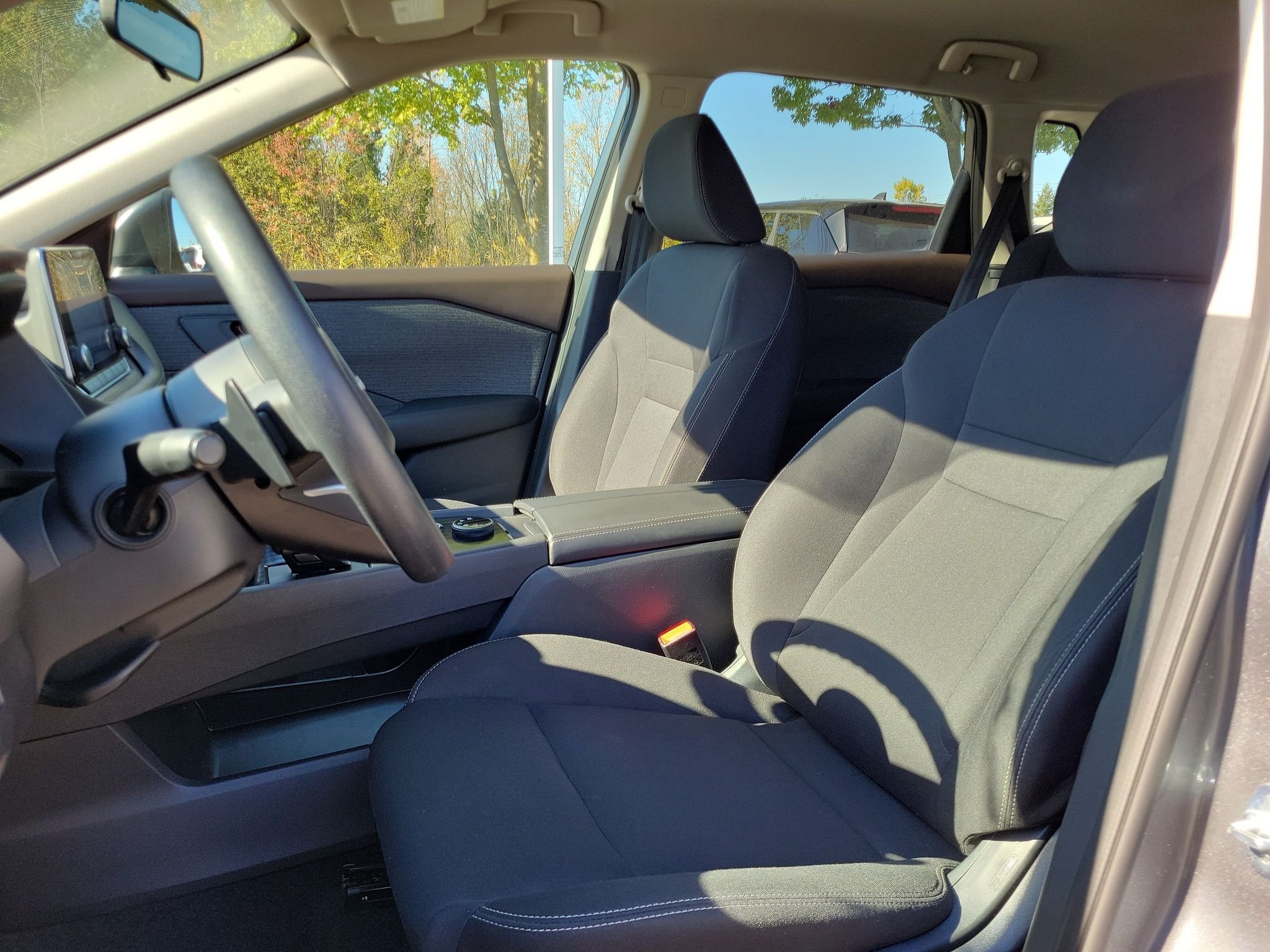 Used 2023 Gun Metallic Nissan S image 5