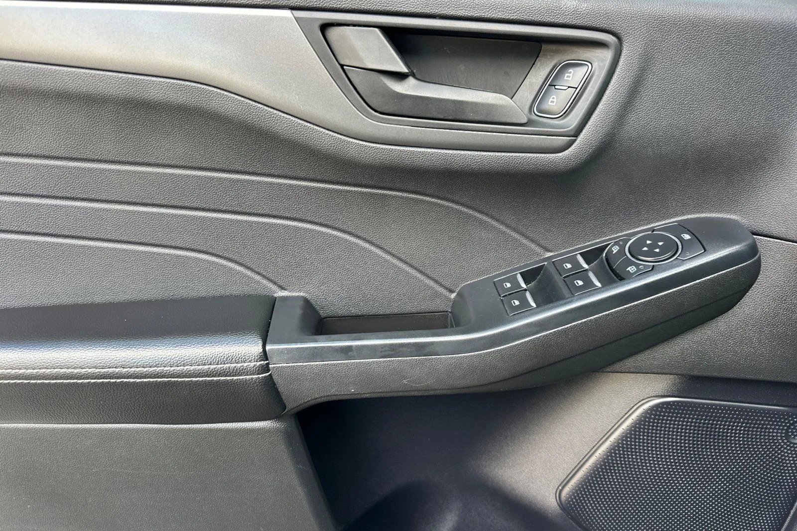 Used 2024 Blue Ford Active image 10