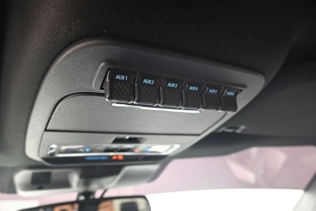 Used 2023 White Ford Raptor image 31
