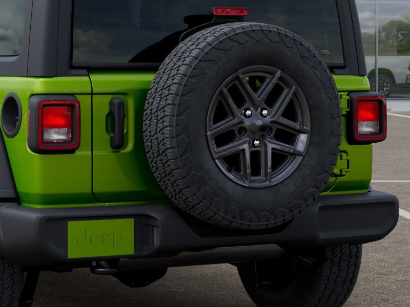 New 2026 Mojito Clear-Coat Exterior Paint Jeep Sport S image 25