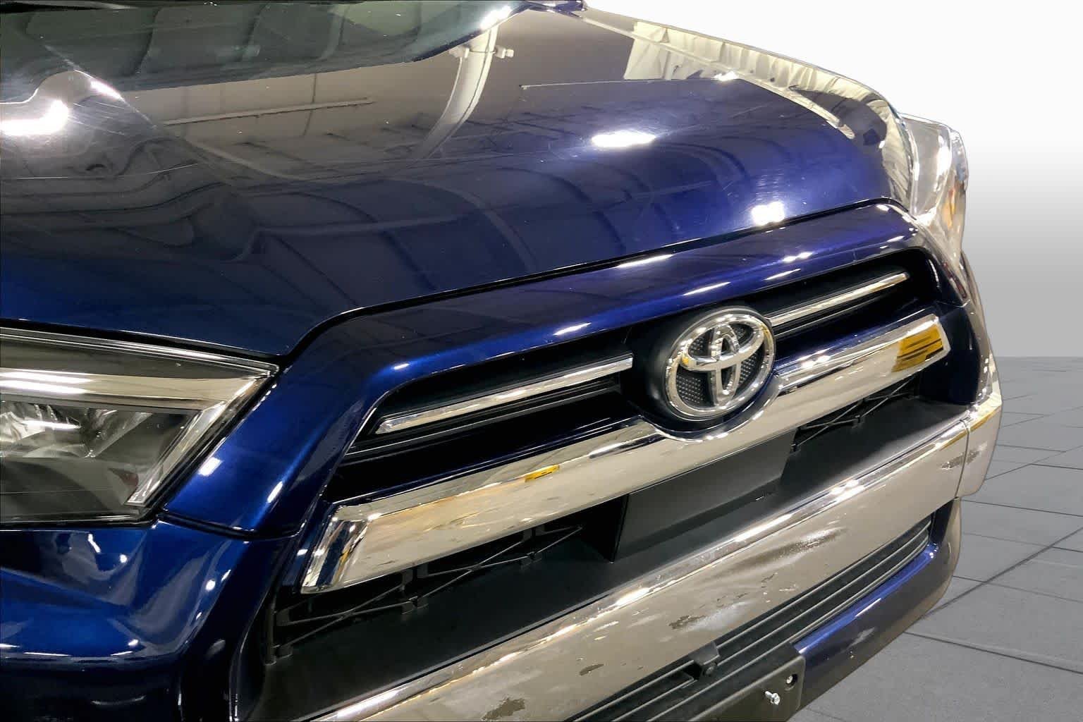 Used 2022 Nautical Blue Metallic Toyota Limited image 30