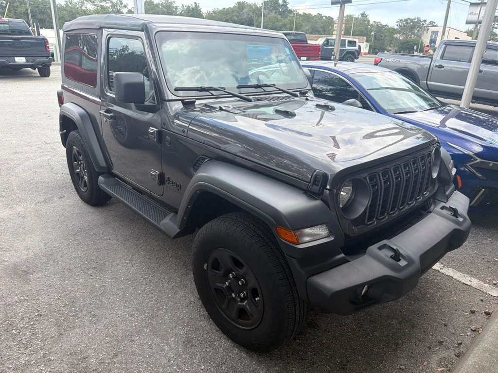 Certified Used 2025 Crystal Metallic Jeep Sport image 2