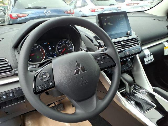 New 2026 Lightning Blue Metallic Mitsubishi LE 1.5T S-AWC image 6