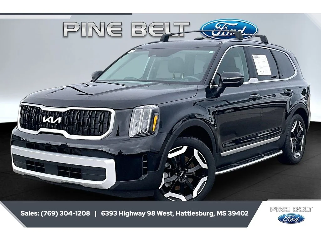 Used 2024 Ebony Black Kia EX image 10
