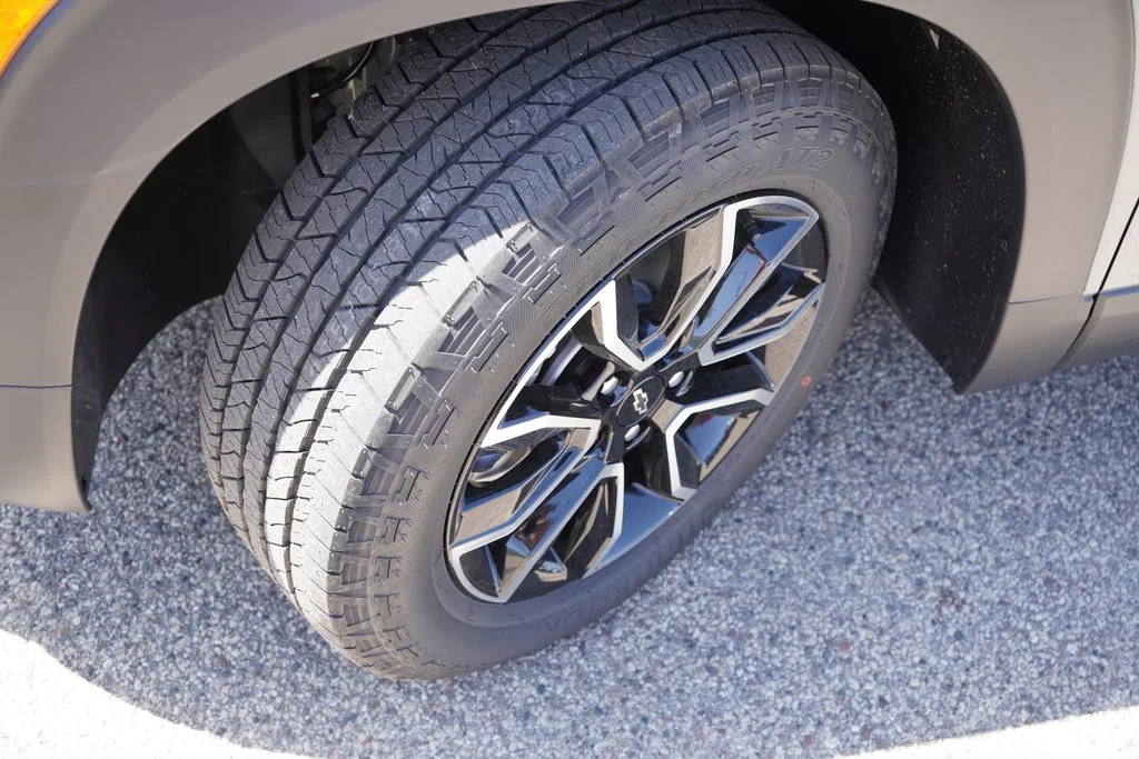 New 2026 Sterling Gray Metallic Chevrolet ACTIV image 9