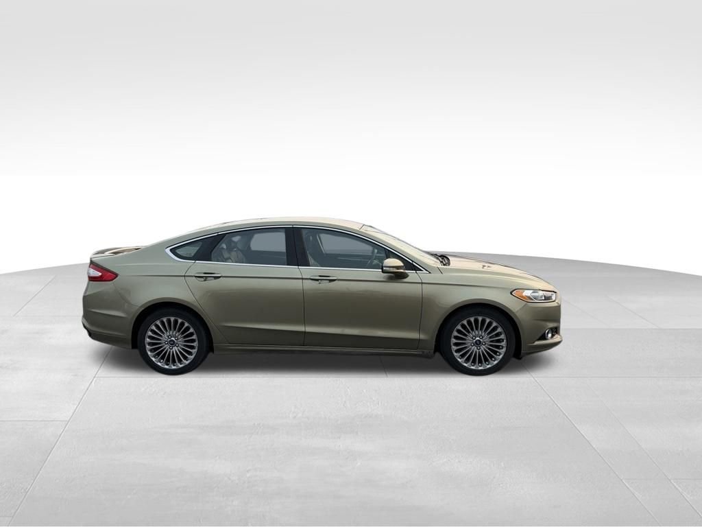 Used 2013 Green Ford Titanium image 4