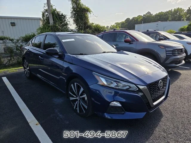 Used 2022 Blue Nissan 2.5 SR image 3