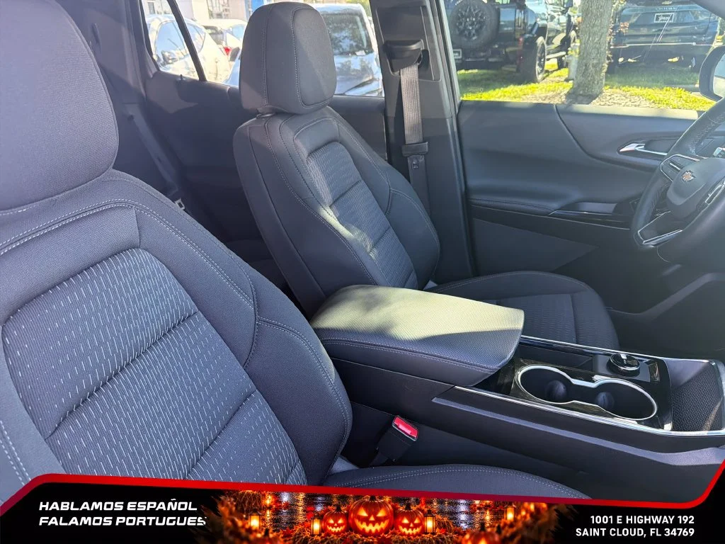 Used 2026 Radiant Red Tintcoat Chevrolet LT image 32