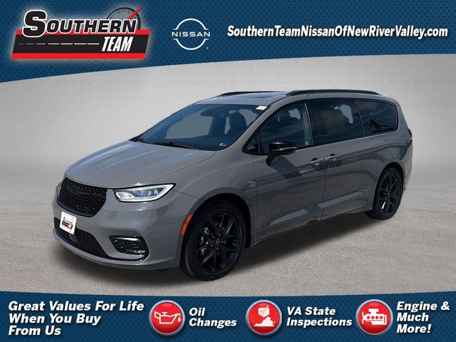 2025 Chrysler Pacifica Limited