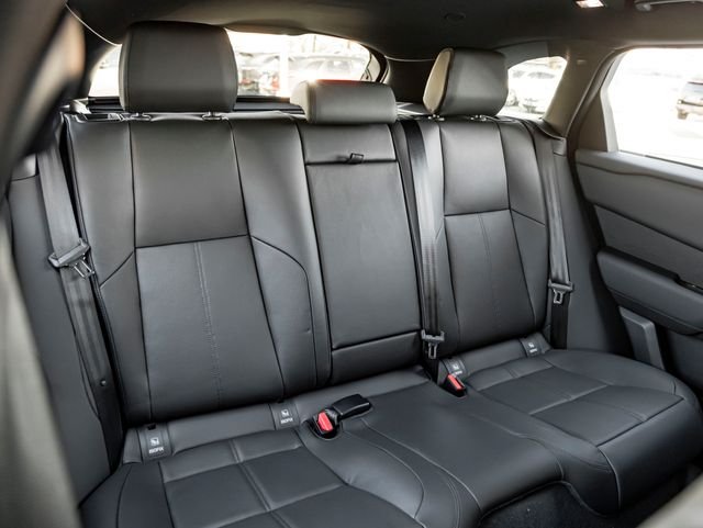 New 2026 Arroios Grey Land Rover Dynamic SE image 23