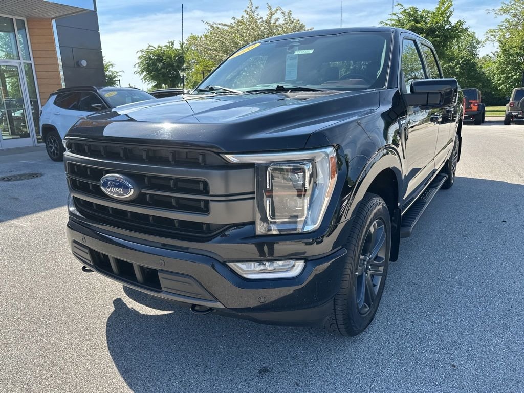 Used 2023 Black Ford Lariat image 2