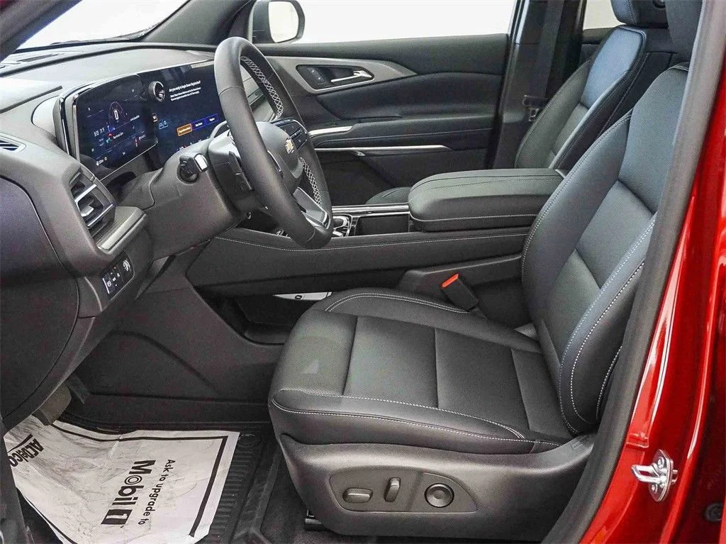 2026 Chevrolet Traverse LT - Photo 18